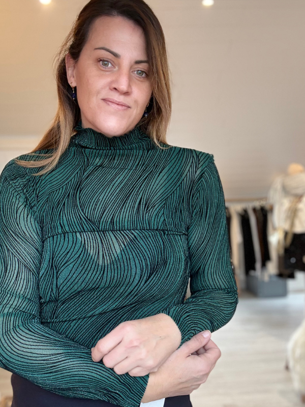 Top femme effet vagues – maille brillante & coupe seconde peau