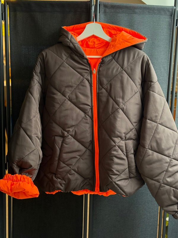 Veste réversible matelassé à capuche