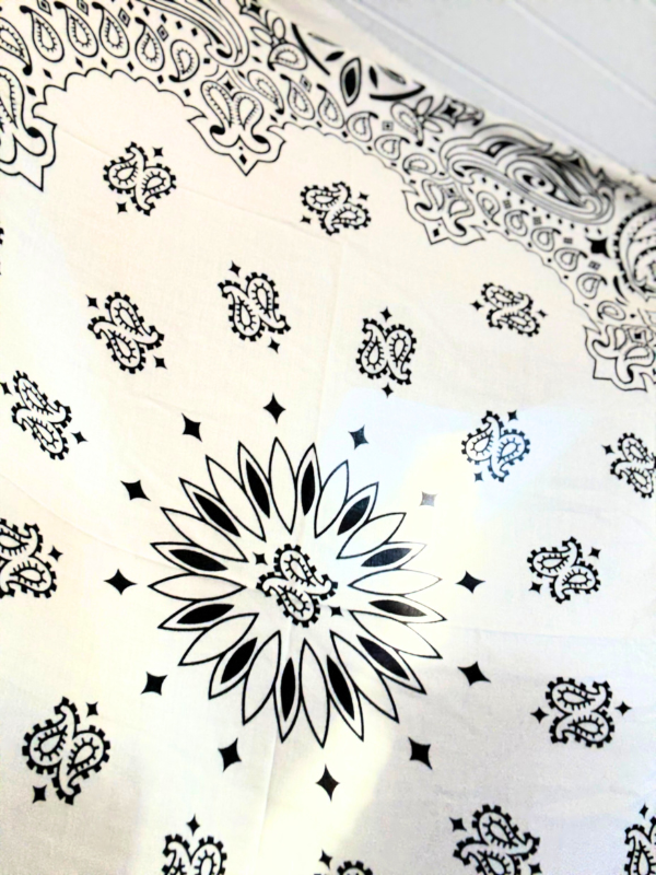 JayZ - Foulard à motif Bandana 130cmX140cm