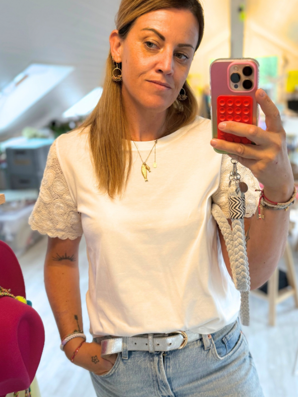 T-shirt manches crochet