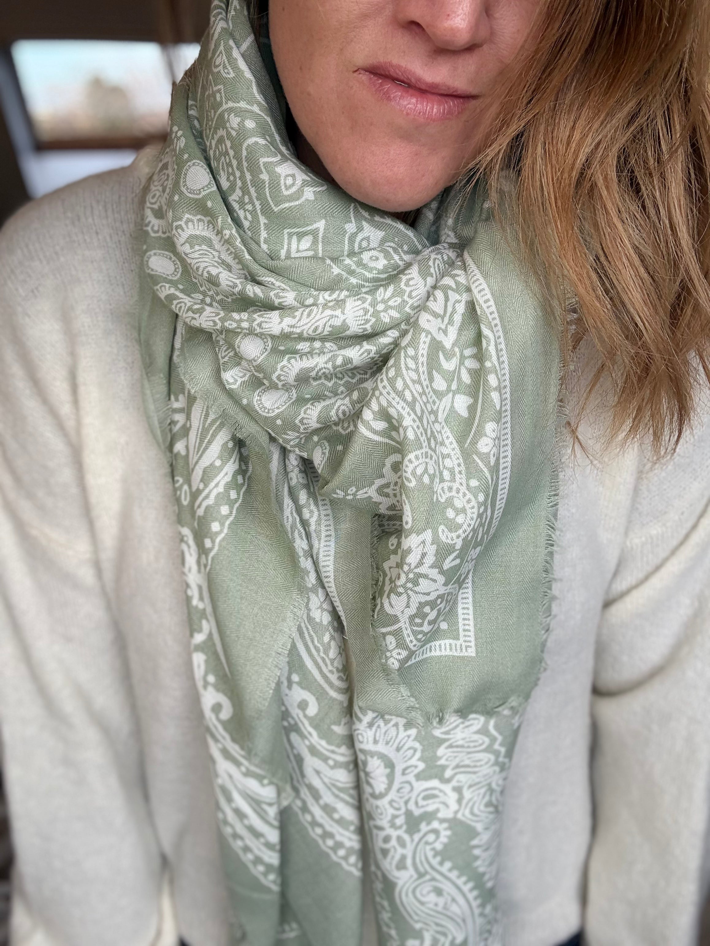 Foulard à motif Bandana 140cmX140cm