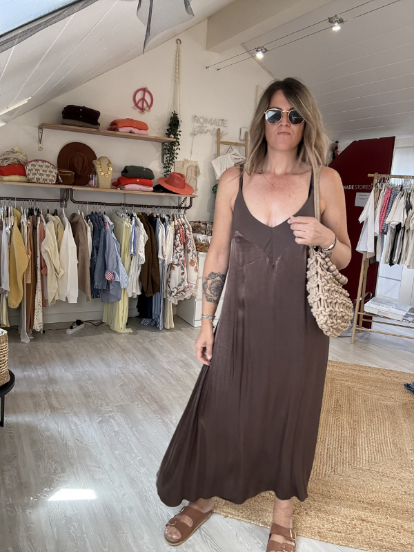 Robe longue en satin de viscose