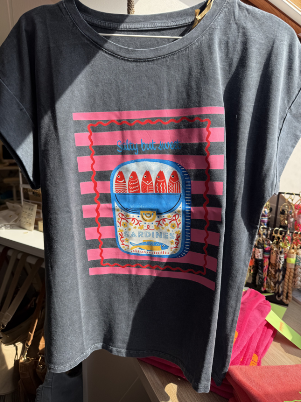 T-shirt noir moucheté Salt but Sweet