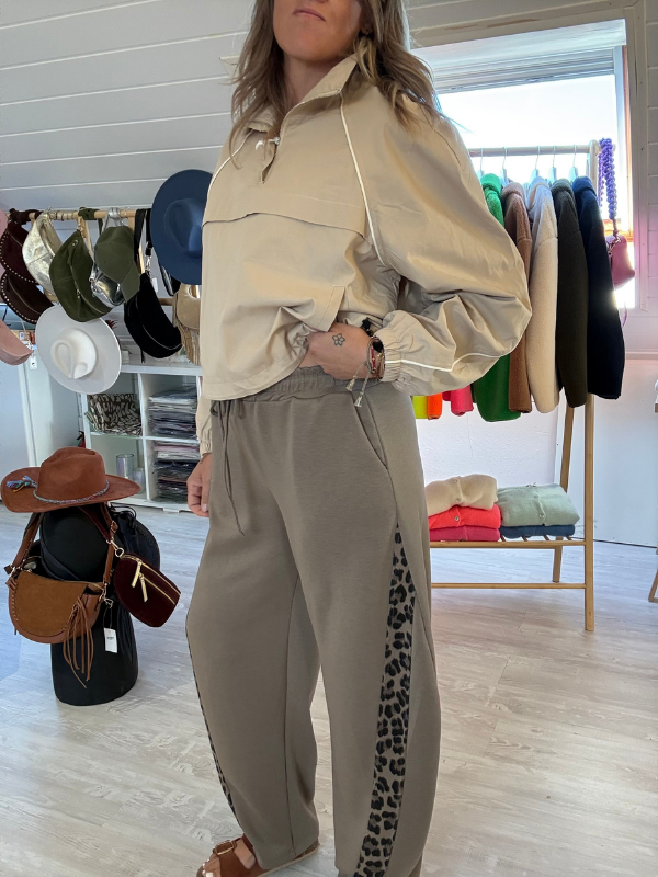 Pantalon Jogging coupe Barrel -  Bandes Léo
