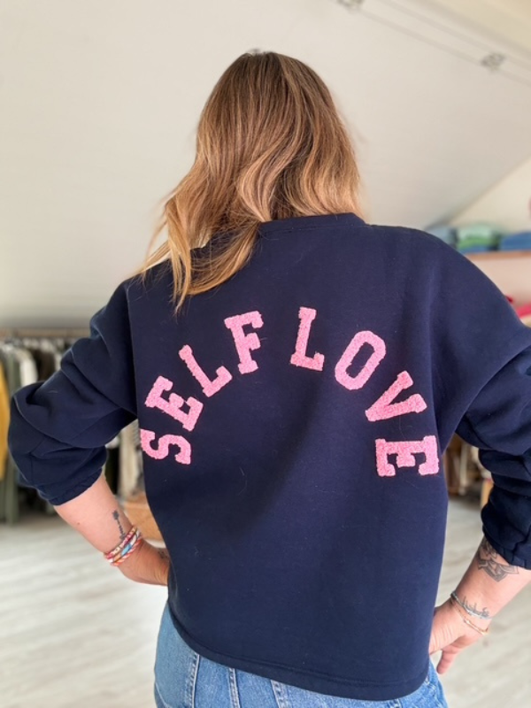 Sweat MOMMY bleu marine écriture rose (version plus épaisse)