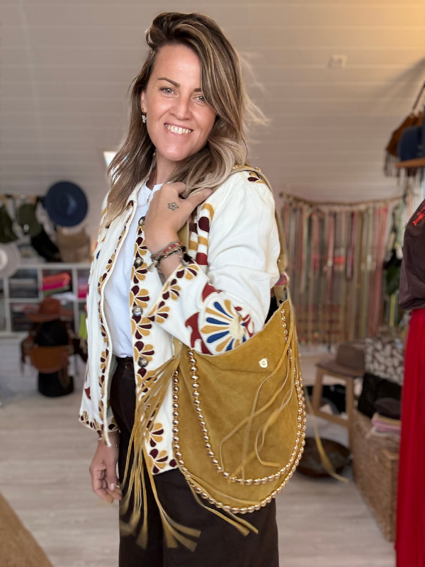 Sac à franges et clous dorés – Esprit bohème