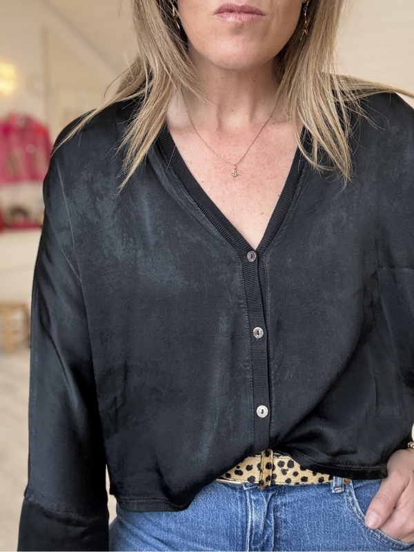 Cardigan court avec décolleté