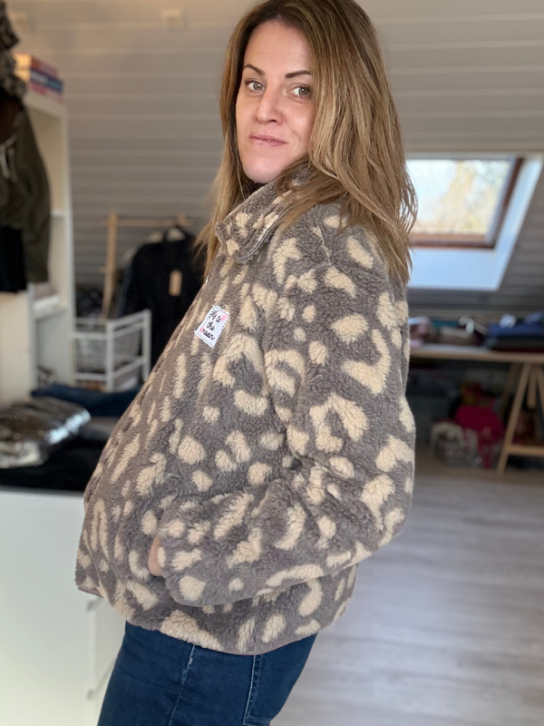 Veste polaire courte léopard